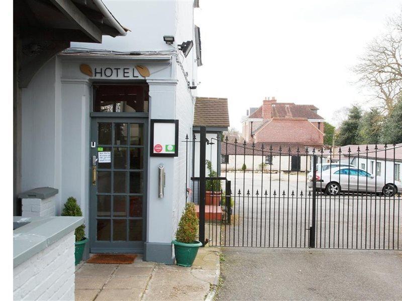 Hampton Court Hotel 이스트 몰시 외부 사진
